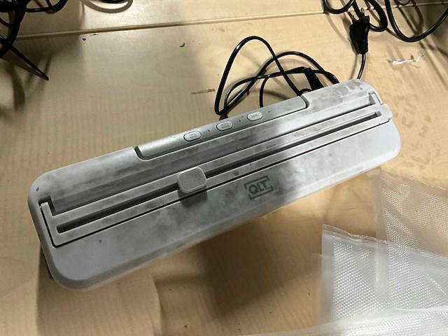 Qlt 23c06 sealmachine - afbeelding 3 van  6