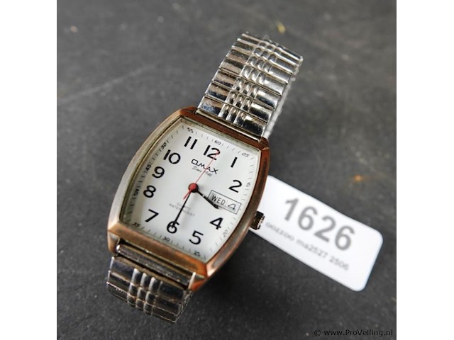 Qmax horloge - afbeelding 1 van  3