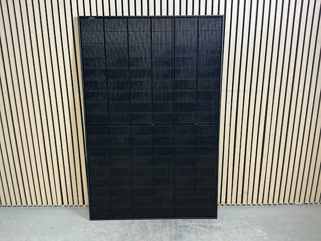 Qn solar qnn 182-hg420-54 zonnepaneel (7x) - afbeelding 1 van  3