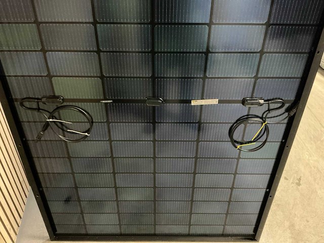 Qn solar qnn 182-hg420-54 zonnepaneel (7x) - afbeelding 2 van  3