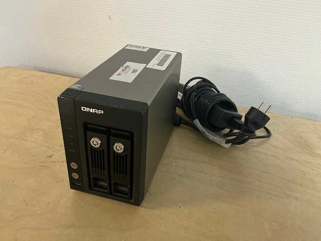 Qnap qnap ts-239 pro ii+ dataopslag - afbeelding 1 van  5