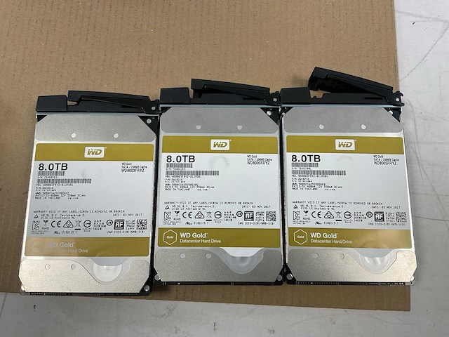 Qnap (ts-831xu) - 7x 8tb sata scalable network attached storage - afbeelding 8 van  8