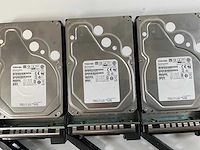 Qnap (ts-ec1680u-rp), 14x 5tb hdd(mg04aca500e) network attached storage - afbeelding 9 van  11