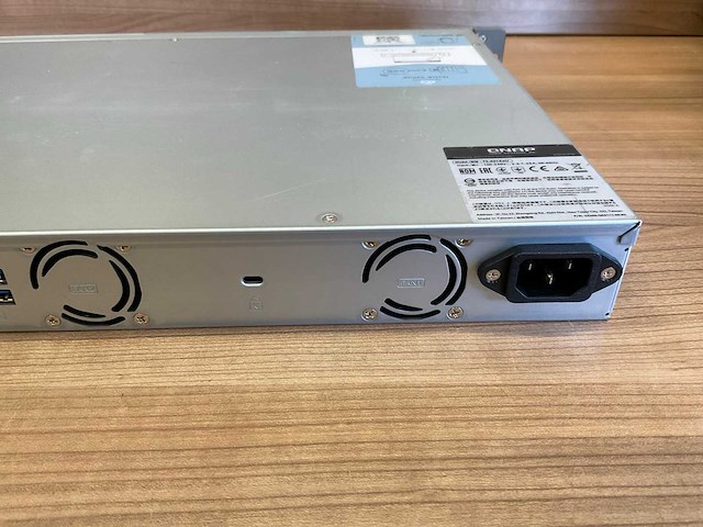 Qnap ts+431xeu nas server - afbeelding 4 van  4