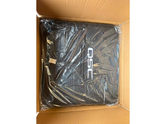 Qsc - e118sw - subwoofer hoes - various audio equipment - afbeelding 2 van  2