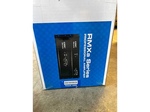 Qsc - rmx5050a - amplifier - afbeelding 2 van  2