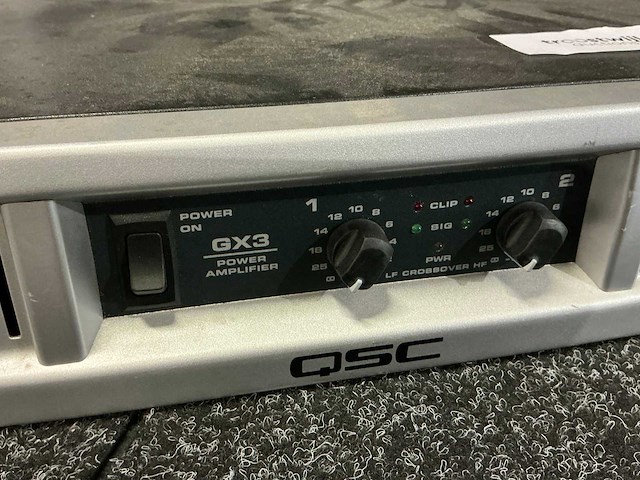 Qsc gx3 amplifier - afbeelding 2 van  4