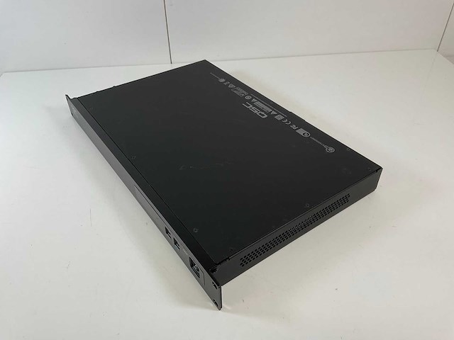Qsc (qsyscore-110f) professional audio & video control processor - afbeelding 3 van  7