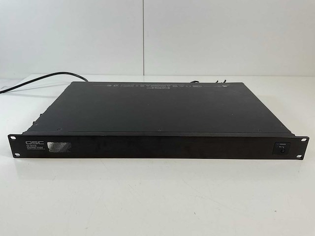 Qsc (qsyscore-110f) professional audio & video control processor - afbeelding 1 van  6