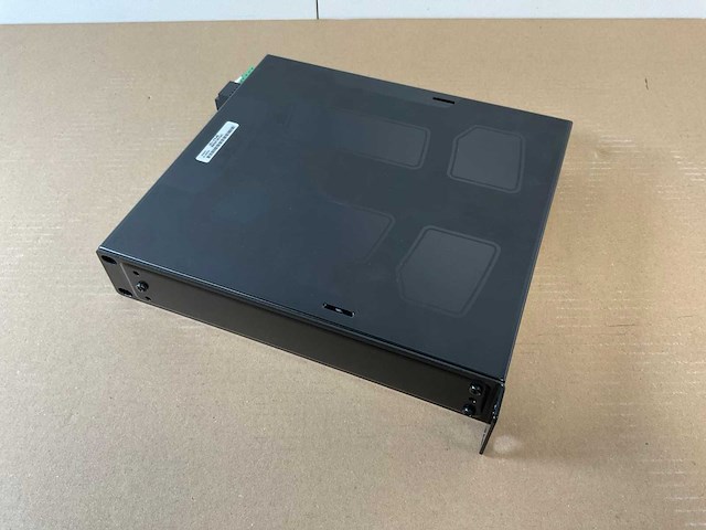 Qsc (spa4-100) 100w 1/2 ru 4 channel amplifiers (3x) - afbeelding 6 van  8