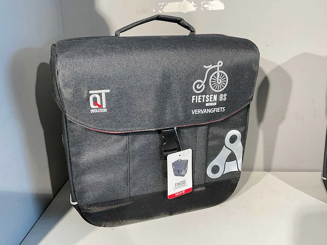 Qt finesse fietstas 16ltr - afbeelding 1 van  2