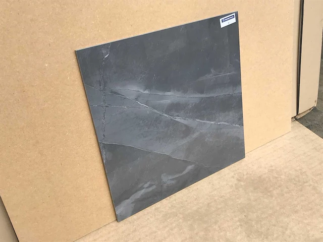 Qua granite space anthracite gepolijst vloertegel 60x60 cm 46,08 m² - afbeelding 4 van  8