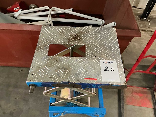 Quad lift - afbeelding 2 van  3