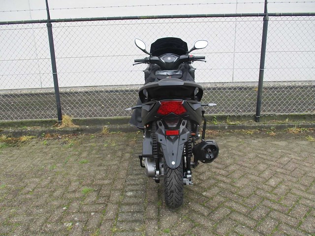 Quadro qv3 - driewieler motorscooter - motorfiets - afbeelding 4 van  15