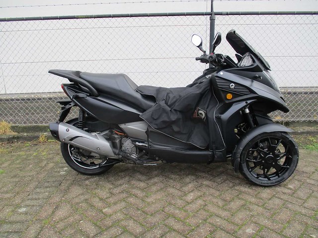 Quadro qv3 - driewieler motorscooter - motorfiets - afbeelding 14 van  15