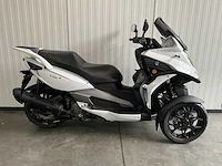 Quadro qv3 350 motorfiets