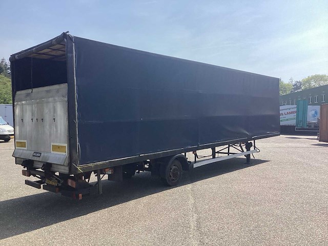 Quality trailers - semi-trailer - 2001 - afbeelding 1 van  3