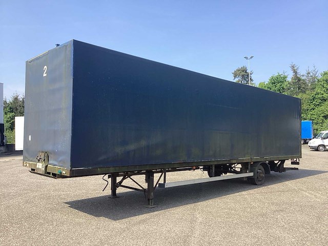 Quality trailers - semi-trailer - 2001 - afbeelding 1 van  10