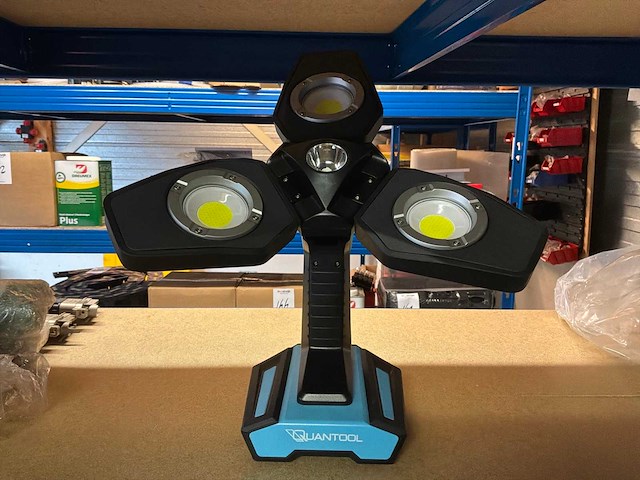 Quantool q30600 bouwlamp (4x) - afbeelding 1 van  6