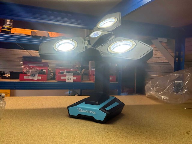 Quantool q30600 bouwlamp (4x) - afbeelding 3 van  6