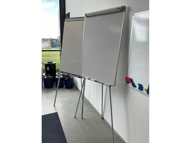 Quantore whiteboards en flipovers (5x) - afbeelding 3 van  4