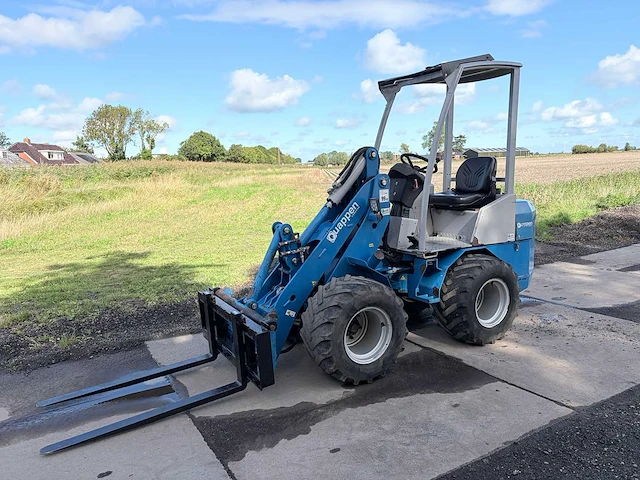 Quappen - 2014 - q 27 - shovel - afbeelding 1 van  19