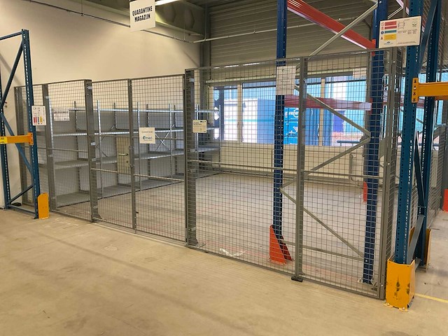 Quarantaine magazijn - afbeelding 1 van  9