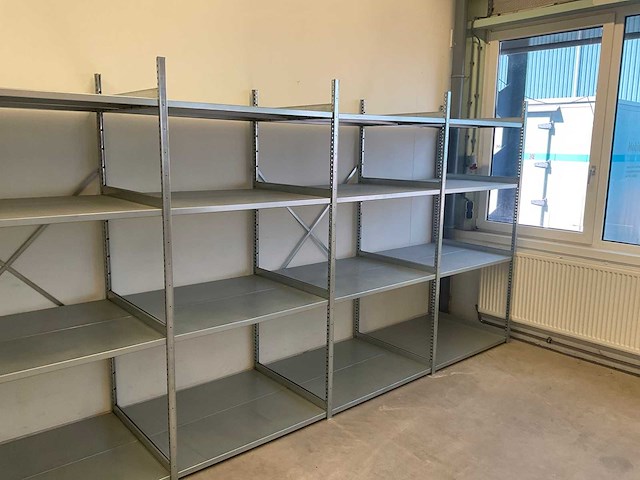 Quarantaine magazijn - afbeelding 5 van  9