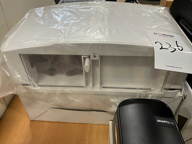Quartzline partij toiletrolhouder - afbeelding 3 van  9