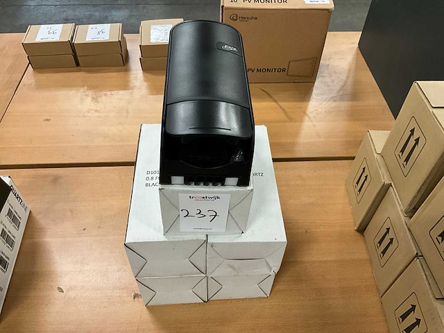 Quartzline zwart zeepdispenser (5x) - afbeelding 1 van  4