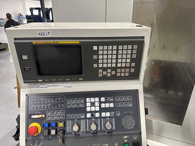 Quaser - mv204ii - cnc vertical machining centre - 2000 - afbeelding 9 van  10