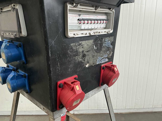 Quatro werfkast/verdeelkast - afbeelding 5 van  9