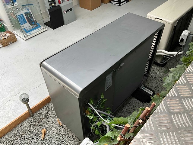 Quatt hybrid hybride luchtwarmtepomp 7kw - afbeelding 2 van  2
