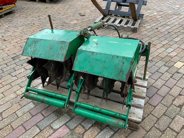 Quick aerator verticuteermachine - afbeelding 1 van  5