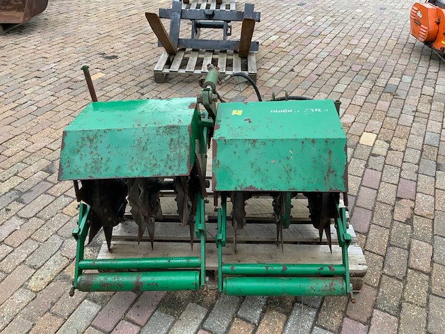 Quick aerator verticuteermachine - afbeelding 2 van  5