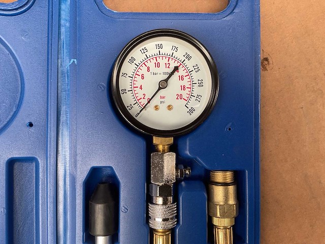 Quick cylinder pressure tester kit - afbeelding 3 van  4