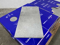 Quick-step - alphavinyl - pvc vloer 49 m2 - afbeelding 1 van  2