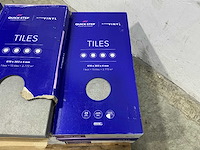 Quick-step - alphavinyl - pvc vloer 49 m2 - afbeelding 2 van  2