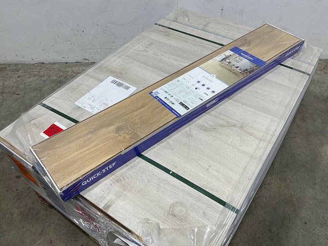 Quick-step - classic - midnight eiken naturel - laminaatvloer 37 m2 - afbeelding 1 van  2