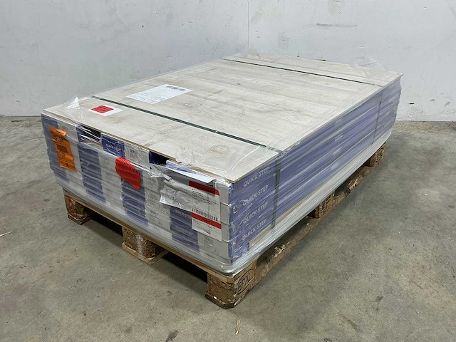 Quick-step - classic - midnight eiken naturel - laminaatvloer 37 m2 - afbeelding 2 van  2