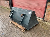 Quicke 160 radlader laadbak voorzetapparatuur - afbeelding 6 van  9