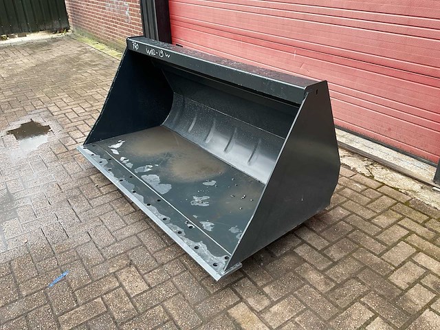 Quicke 180cm laadbak erdschaufel 180 voorzetapparatuur - afbeelding 2 van  9