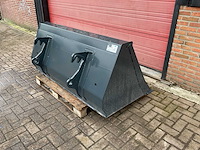 Quicke 180cm laadbak erdschaufel 180 voorzetapparatuur - afbeelding 7 van  9