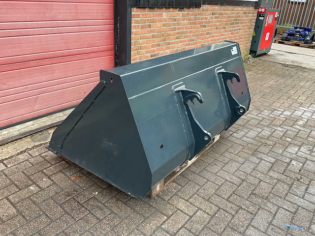 Quicke laadbak hd 180 swh2 voorzetapparatuur - afbeelding 8 van  9