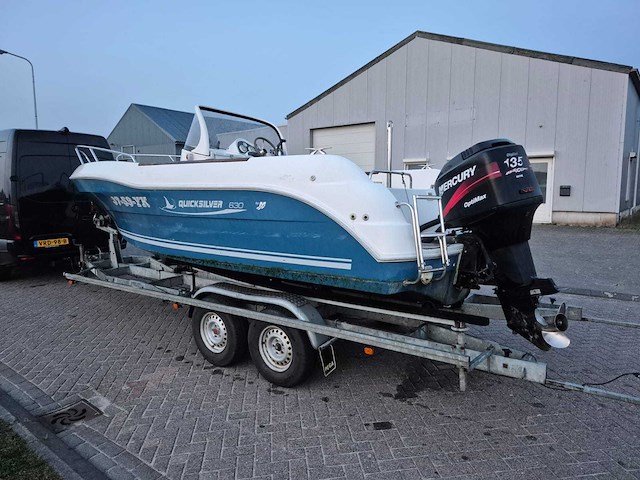 Quicksilver - 630 comander - speedboot met mercury 135 pk v6 optimax buitenboordmotor - afbeelding 25 van  29
