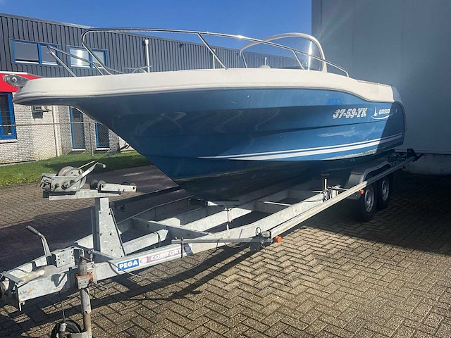 Quicksilver - 630 comander - speedboot met mercury 135 pk v6 optimax buitenboordmotor - afbeelding 28 van  29