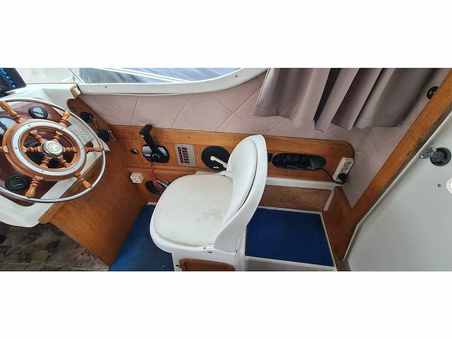 Quicksilver - camping 650 - motor yacht - 2000 - afbeelding 9 van  30