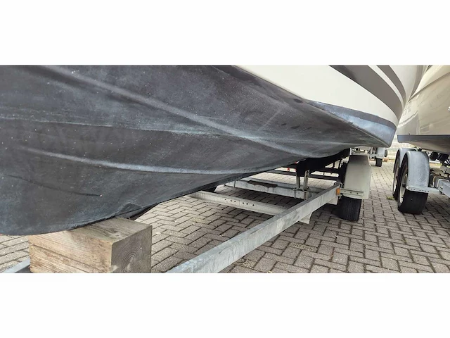 Quicksilver - camping 650 - motor yacht - 2000 - afbeelding 24 van  30