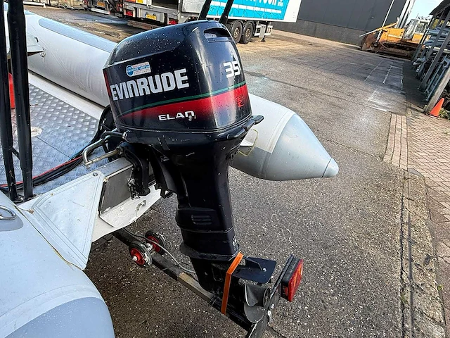 Quicksilver 450 hypalon tubes rib boot + buitenboordmotor 35pk + trailer - afbeelding 8 van  28