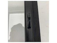 Quicksilver and uttern central black opening windshield for d57 and q595 - d57/595crctr - afbeelding 2 van  3